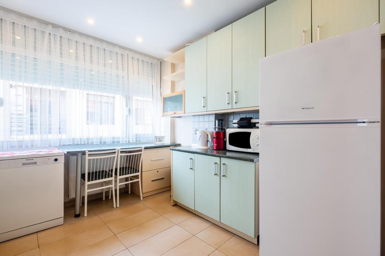 Cozy Flat Near Bagdat Street In Suadiye Istanbul Exterior photo