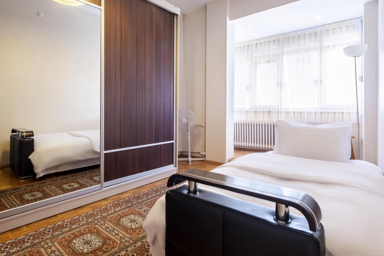 Cozy Flat Near Bagdat Street In Suadiye Istanbul Exterior photo